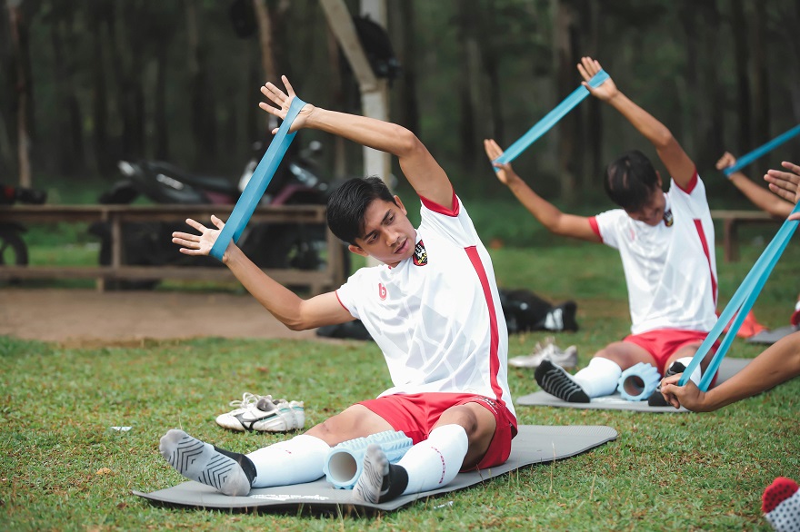 Kompletne wyposażenie młodej drużyny – budżet 2000, 3000 i 5000 zł [GOTOWE ZESTAWY]