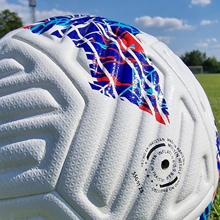 Piłka Joma Uranus III 401728.207 – trwałość i niezawodność, rozmiar 5