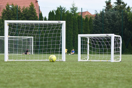 Bramka aluminiowa Yakima Mini Pro 120x80 cm – przenośna, składana, biała