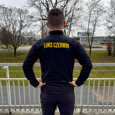 Bluza treningowa LUKS Czerwin czarna – krótki zamek, herb DTF, napis na plecach