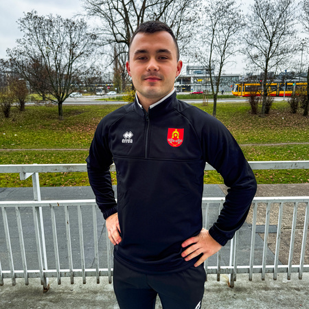 Bluza treningowa LUKS Czerwin czarna – krótki zamek, herb DTF, napis na plecach