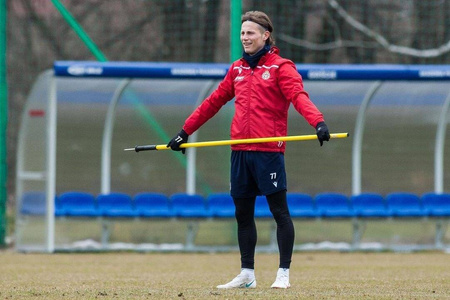 Końcówka do laski ze sprężyną YAKIMA 100143 – stabilizator do wbicia laski treningowej (25 mm)