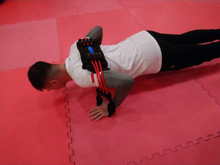 Guma do ćwiczeń klatki piersiowej YAKIMA 100461 – guma do pompek, idealna do domowego treningu