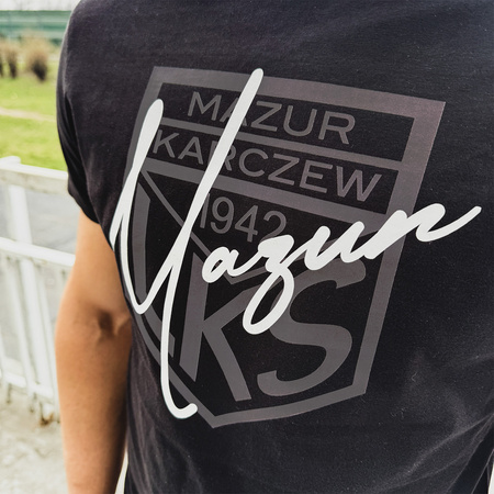 Koszulka lifestyle MAZUR KARCZEW czarna – nadruk DTF, napis i herb, barwy klubowe