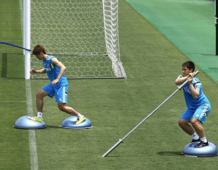 BOSU Trainer Yakima – profesjonalny symulator równowagi, 60 cm