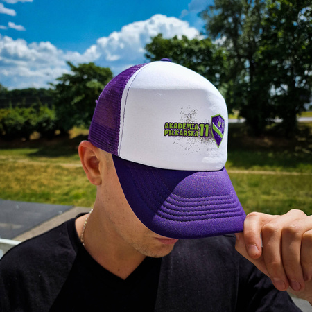 Czapka z daszkiem typu trucker