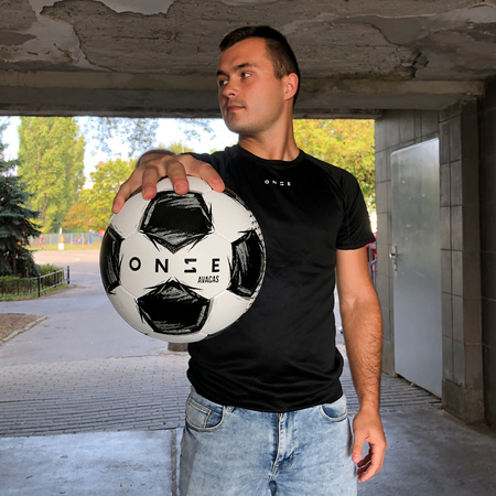 Piłka ONZE AVACAS 5 – profesjonalna piłka treningowa, ręcznie szyta rozmiar 5