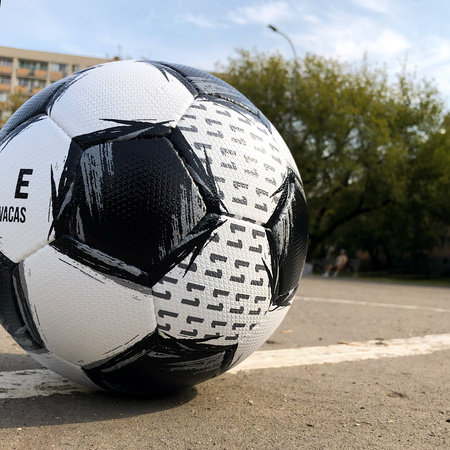 Zestaw 10x piłka ONZE AVACAS 5 + worek na piłki (10-12) GRATIS – komplet treningowy