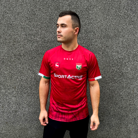 Koszulka meczowa I drużyny MAZUR KARCZEW – herb klubu i miasta, motyw Karczewa, nadruk numeru i napisu na plecach