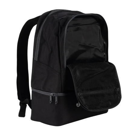 Plecak Joma Estadio III 400234.100 czarny plecak sportowy funkcjonalny oraz wygodny przeznaczony zarówno na treningi jak i do szkoły