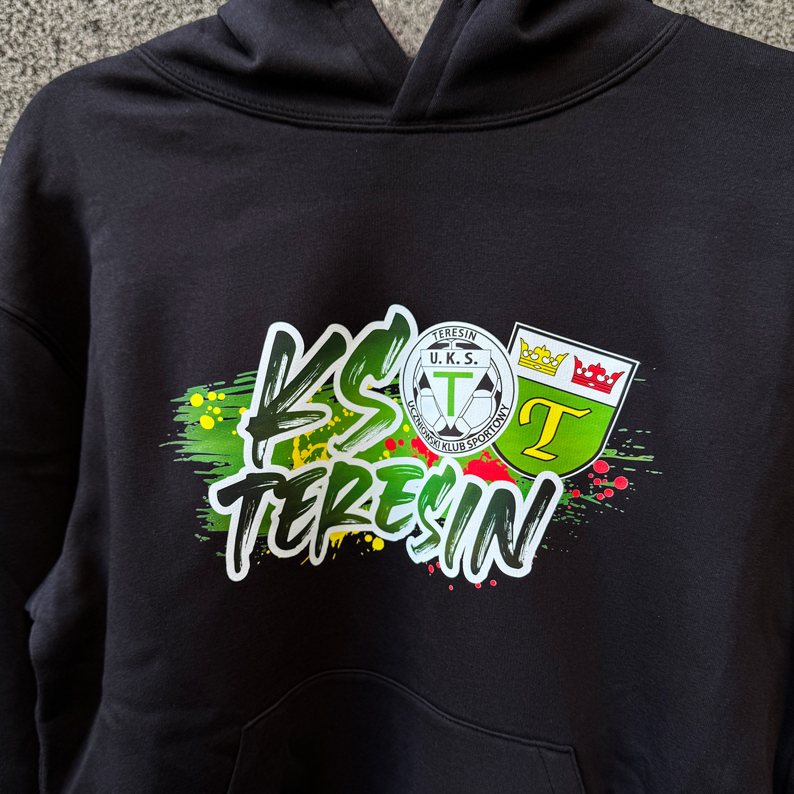 Bluza z kapturem KS TERESIN czarna – herb