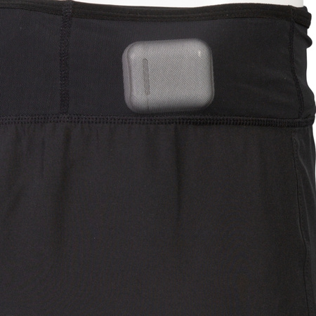 Spodenki Joma R-Combi 101353.100 – komfort i swoboda biegu w czarnym kolorze