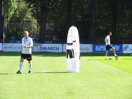 Mur dmuchany samowstający Yakima Senior – postać do treningu piłkarskiego 205 cm, samowstający mur do rozgrywek i treningów