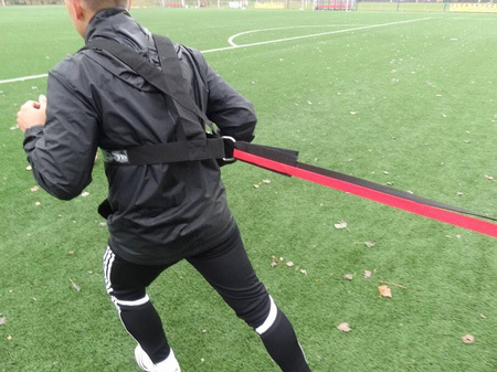 Pas do treningu szybkościowego na uwolnienie YAKIMA 100180 – oporowa taśma do poprawy siły i dynamiki