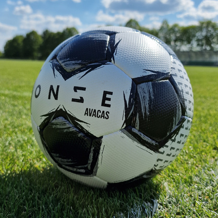 Piłka ONZE AVACAS 5 – profesjonalna piłka treningowa, ręcznie szyta rozmiar 5