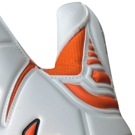 Rękawice 4Keepers Champ Training VII RF2G - rękawice bramkarskie z dobrym chwytem