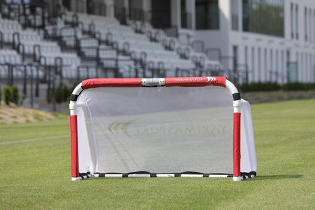 Bramka Yakima Academy 155x95 cm – solidna, stalowa bramka treningowa z siatką