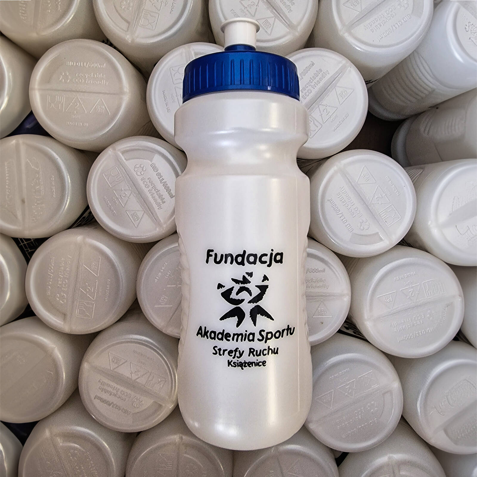 bidon 660 ml z nadrukami - rabat ilościowy