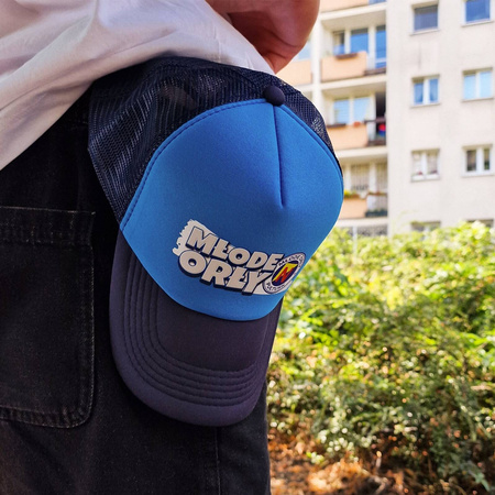 Czapka z daszkiem typu trucker