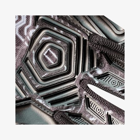 Rękawice 4KEEPERS NEO ELEGANT NC Junior z płynem do czyszczenia - technologia GIGA GRIP i elegancka czarna kolorystyka z białymi akcentami