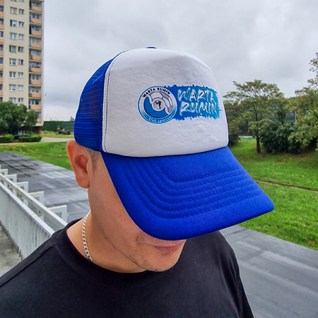 Czapka z daszkiem typu trucker