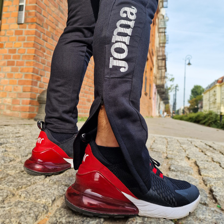 Spodnie Joma Street 102038.100 czarne spodnie dresowe na co dzień jak i do treningu zapewniające optymalne dopasowanie