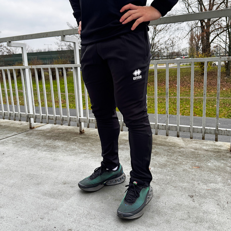 Dres treningowy LUKS Czerwin czarny — bluza ze znakowaniem i spodnie dresowe