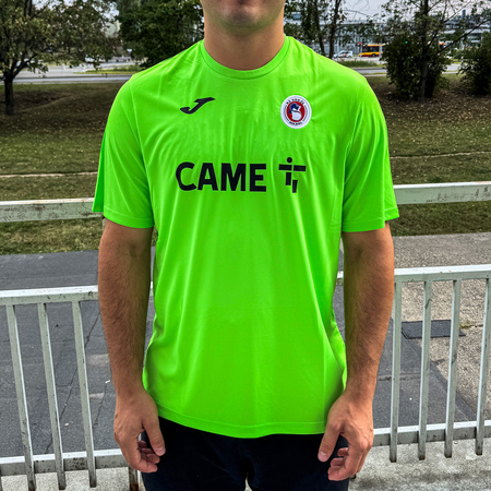 Koszulka treningowa SOKÓŁ KOŁBIEL – oddychający materiał, herb żakardowy, nadruk nazwy, personalizowana