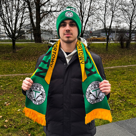 Zestaw kibica KS Teresin – komplet w barwach klubowych z czapką zimową i szalikiem kibica