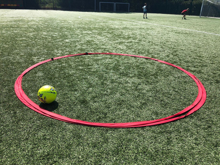 Koło do gry Yakima Tiki Taka – 6 m (z możliwością złożenia do 75 cm), 100685