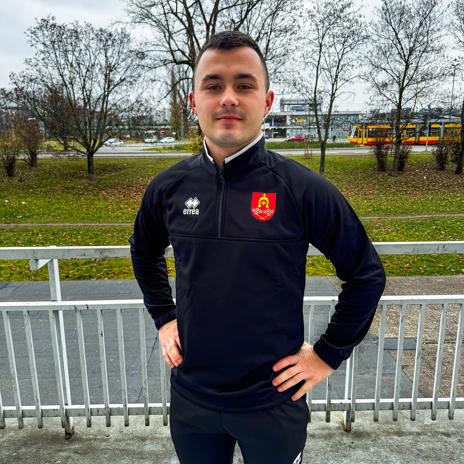 Bluza treningowa LUKS Czerwin czarna - suwak