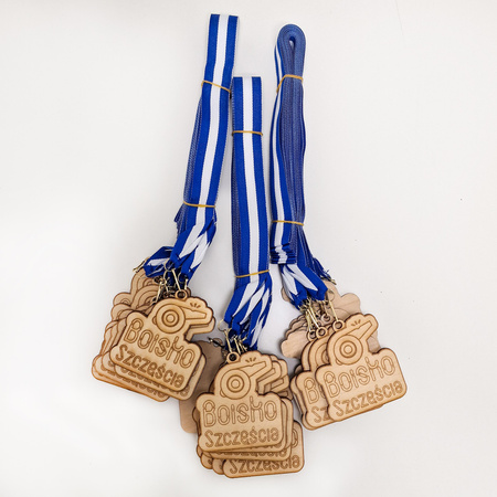 Medal drewniany personalizowany - grawerowany laserowo