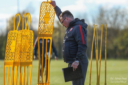 Mur piłkarski YAKIMA Elite 180 cm żółty 100098 – profesjonalny mur do treningu rzutów wolnych i dryblingu