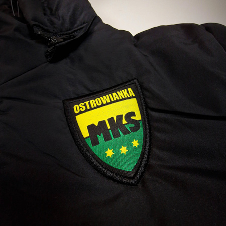 Kurtka zimowa Joma MKS OSTROWIANKA - puchowa, z kapturem i herbem klubu, czarna