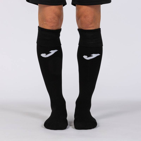 Zestaw bramkarski Joma Zamora VII 102789.100 SET - trzyczęściowy komplet w kolorze czarnym, koszulka z długim rękawem i geometrycznym wzorem, elastyczne szorty, profesjonalne getry