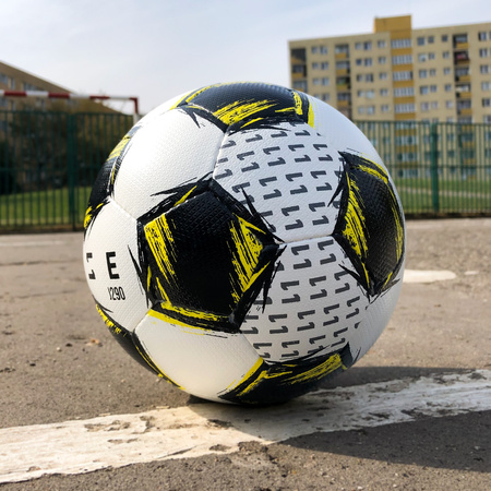 Piłka ONZE Ultralight J290 KS TERESIN– piłka juniorska o wadze 280-300g