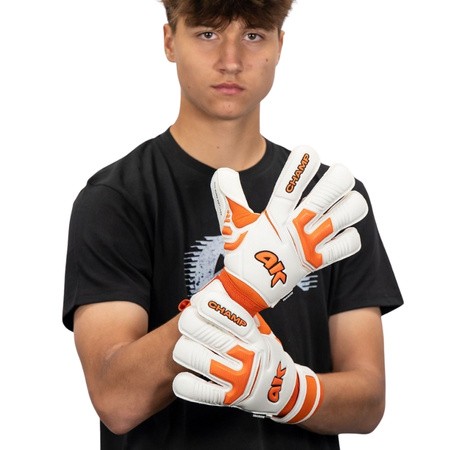 Rękawice 4Keepers Champ Training VII RF2G junior - rękawice bramkarskie z dobrym chwytem w rozmiarach juniorskich
