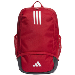 Plecak Adidas IB8653 Tiro23 czerwony plecak sportowy wyposażony w szereg przedziałów przeznaczony zarówno na treningi jak i do szkoły