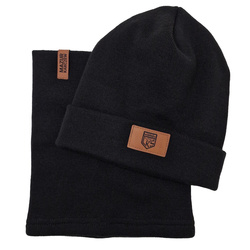 Zestaw zimowy czapka + komin MAZUR KARCZEW czarny – naszywka klubowa, ciepły