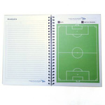 Notes trenera A5 na sprężynkach YAKIMA 100241 – poręczny notatnik z obrazem boiska do analizy treningów