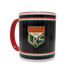 Kubek MAZUR KARCZEW z czerwonym środkiem – ceramiczny z herbem i klubowym motywem
